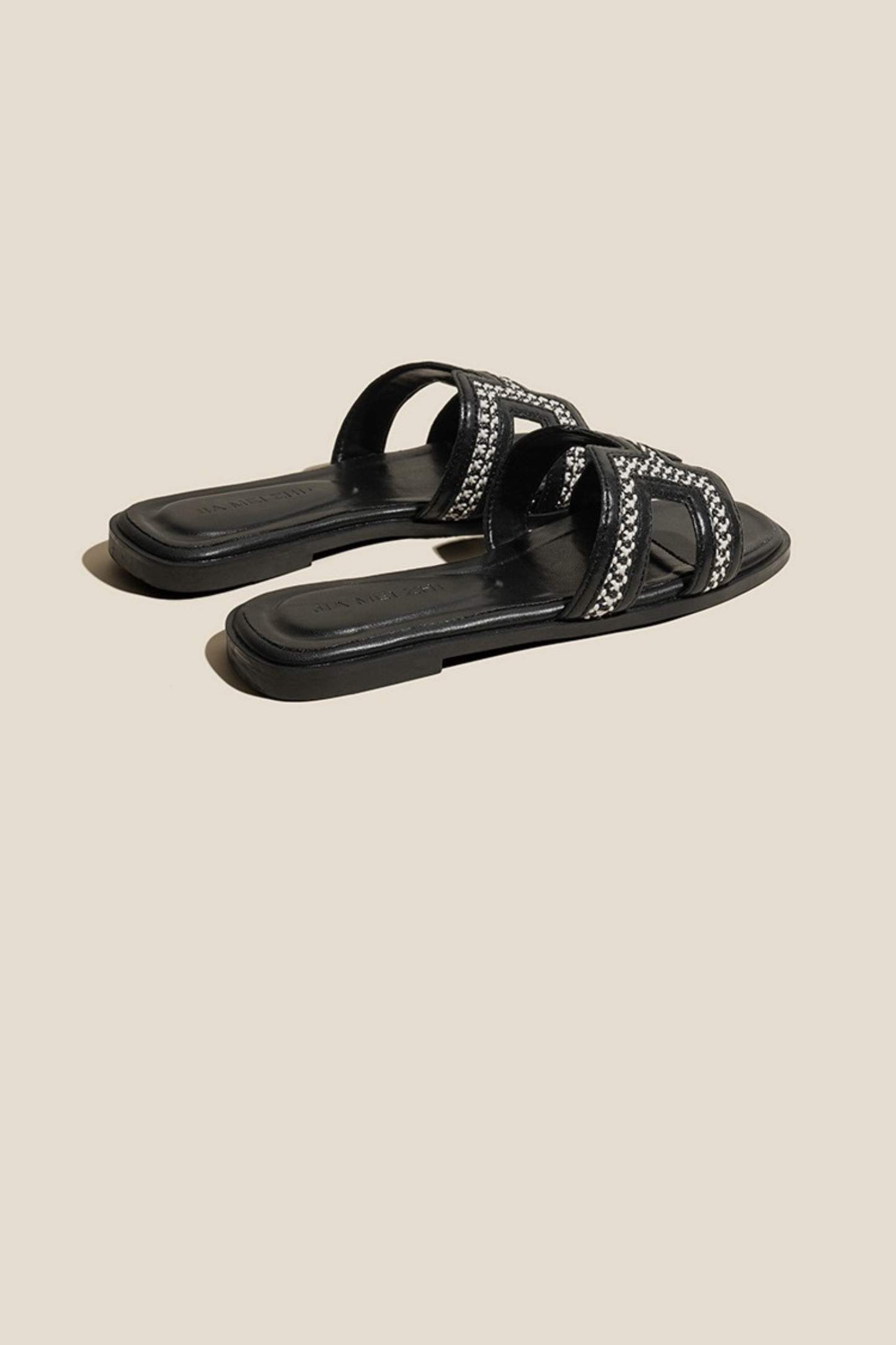 LILLY - Slides