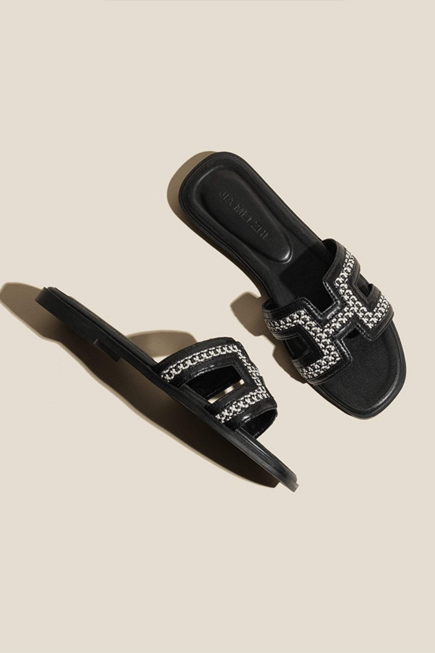 LILLY - Slides