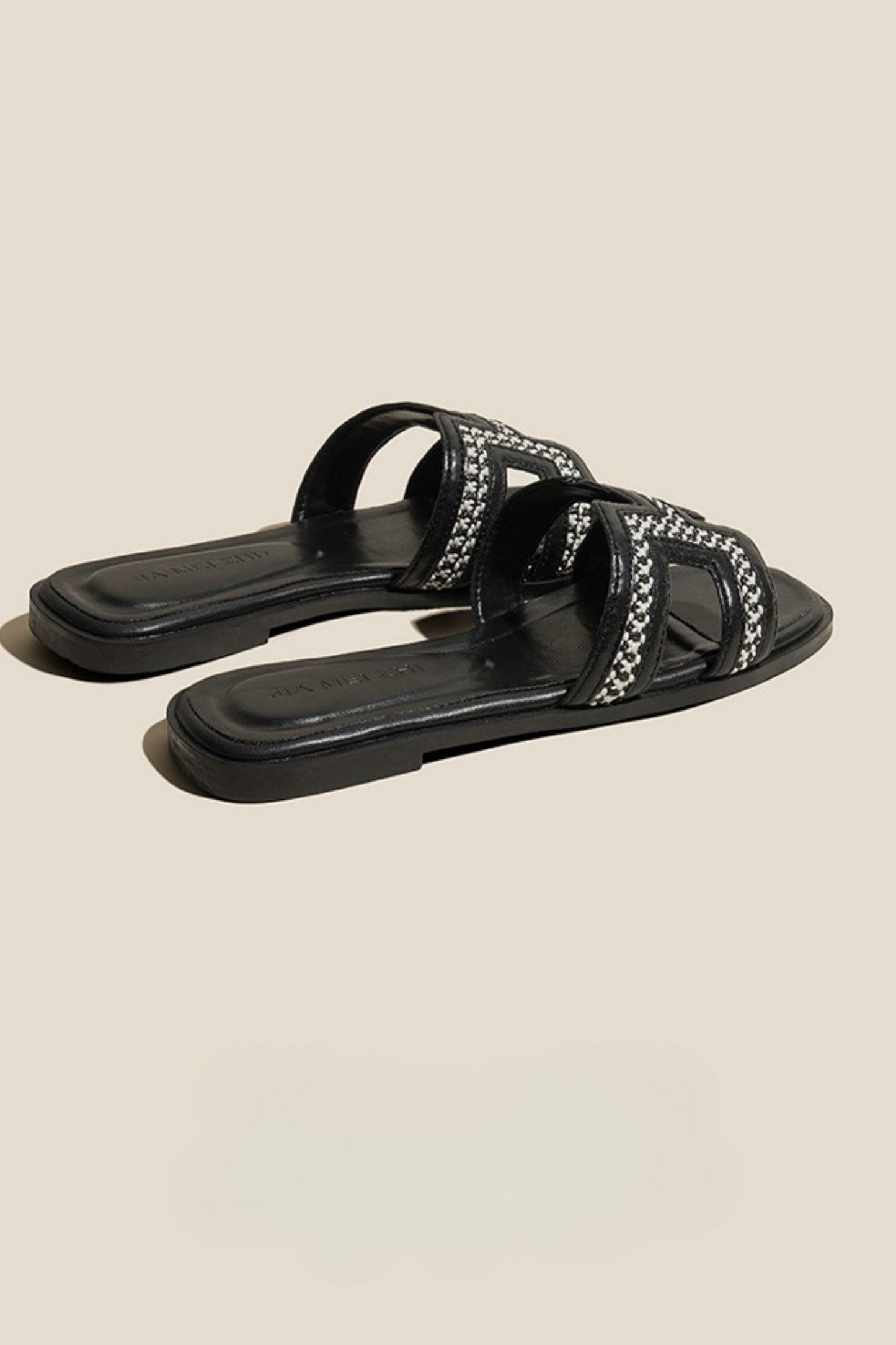 LILLY - Slides