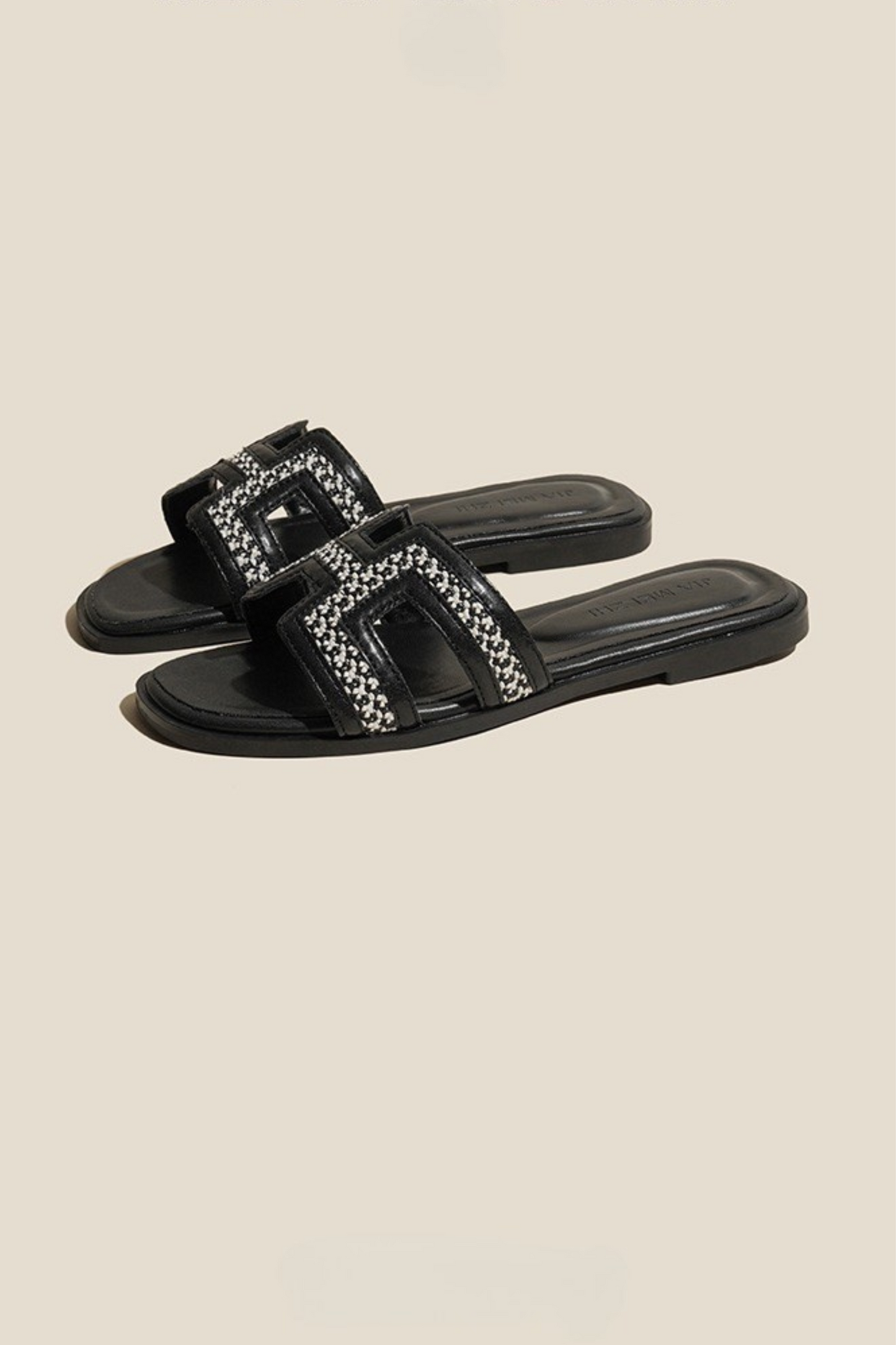 LILLY - Slides