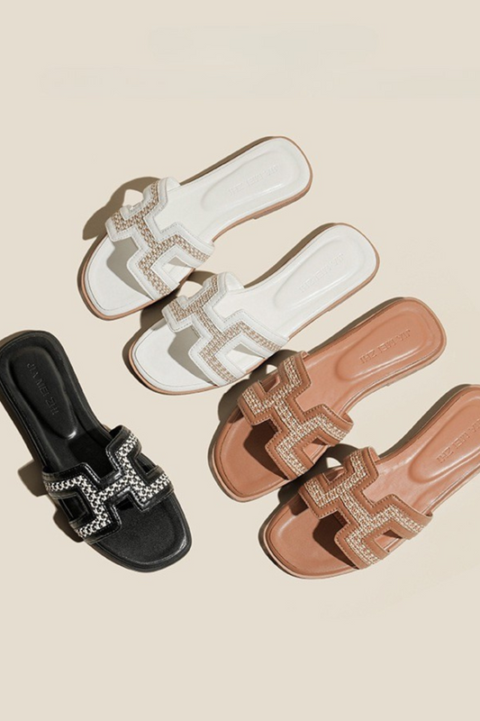 LILLY - Slides